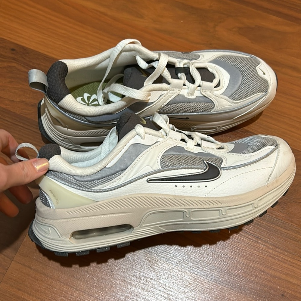 Bandier Nike Air Sneakers